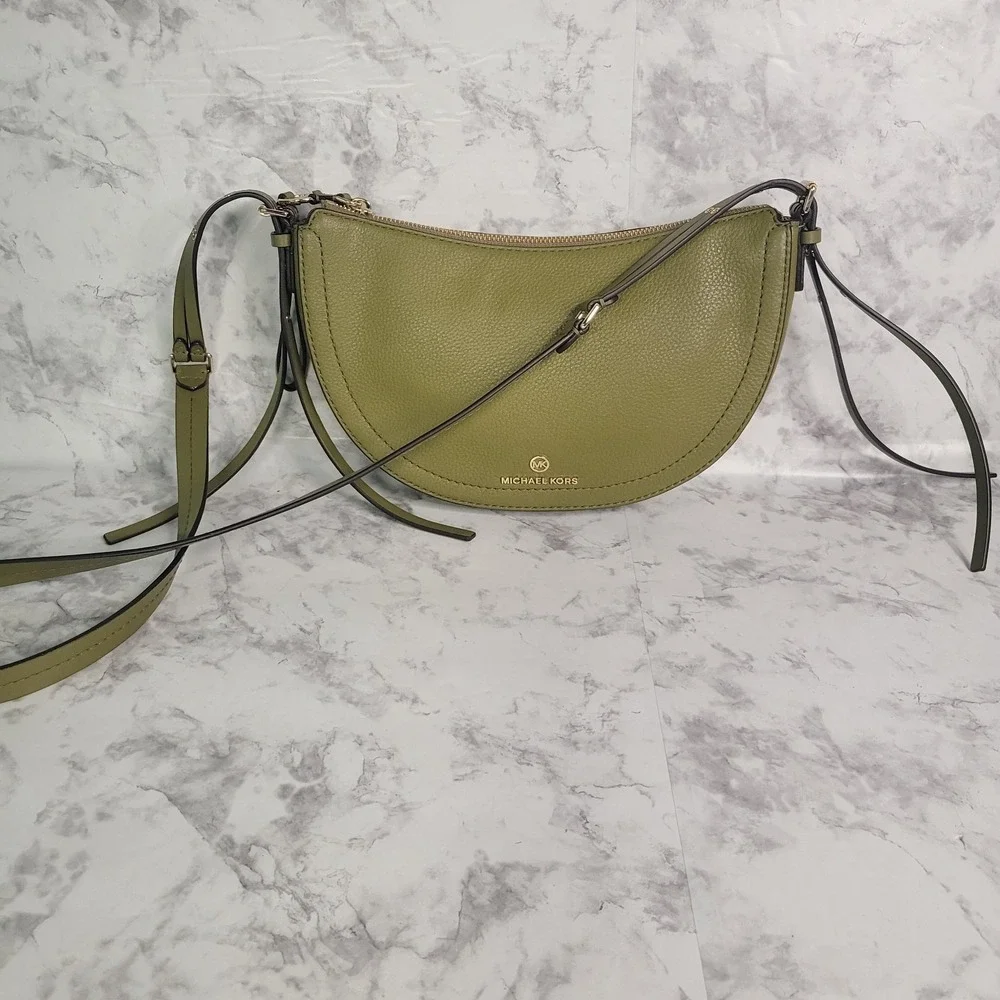 Michael Kors Camden Small Pebble Leather Messenger Bag Pistachio‎ Green Gold
